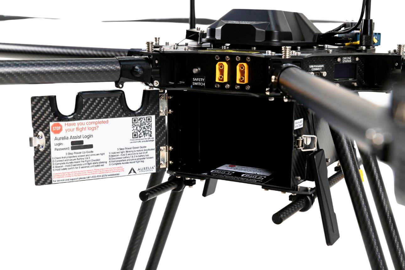Dual-battery bay